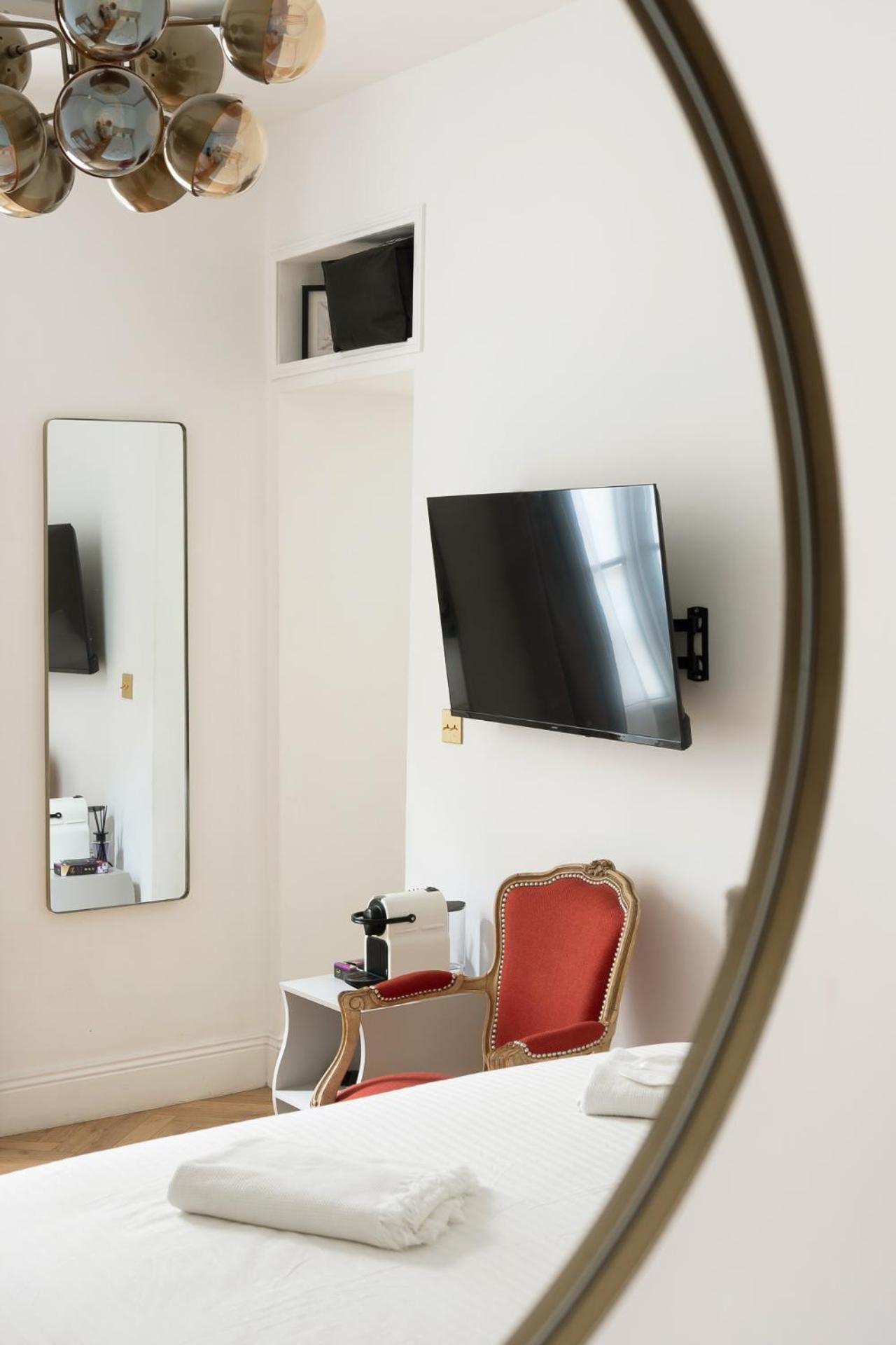 Paris Eiffel Apartment Екстериор снимка